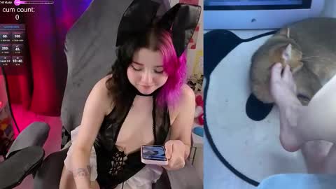 Snapshot of _biscuitty chatting on 09-28-25, 09:09 Alice .. online show from 09-28-25, 09:09