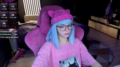 Olivia Subscribe to my Fansly -   online show from 07-02-26, 11:44