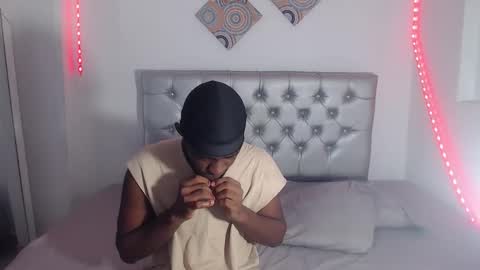 Andrew online show from 12-02-25, 07:09