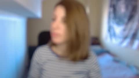 Snapshot of _blackpearl chatting on 01-19-26, 12:09 Laura online show from 01-19-26, 12:09