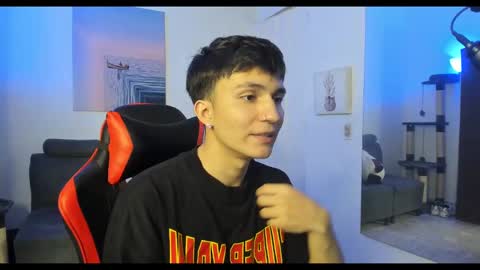 Snapshot of _blakee chatting on 01-23-25, 07:11 B L A K E online show from 01-23-25, 07:11