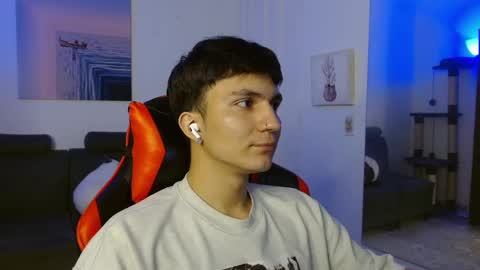 Snapshot of _blakee chatting on 01-31-25, 07:07 B L A K E online show from 01-31-25, 07:07