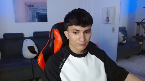 Snapshot of _blakee chatting on 02-24-25, 04:05 B L A K E online show from 02-24-25, 04:05