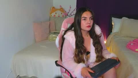 Bonnie online show from 02-16-26, 02:07