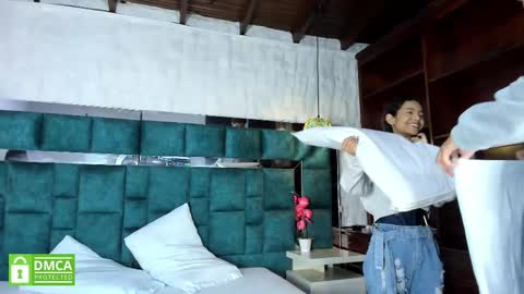 _bonnyandclyde online show from 02-25-26, 12:48