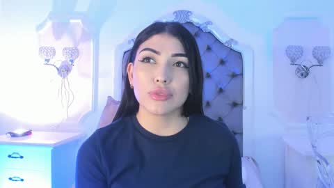 Brenda  online show from 11-03-25, 07:37