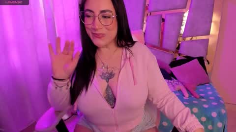 Snapshot of _briigite chatting on 11-06-25, 06:53 Angie Independent model online show from 11-06-25, 06:53