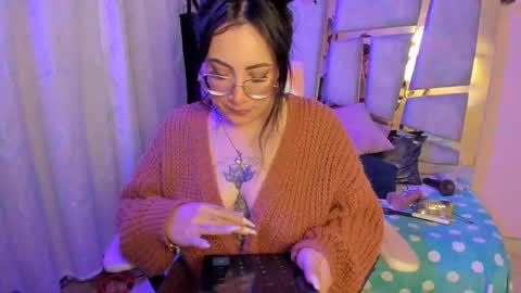 Snapshot of _briigite chatting on 11-16-25, 03:23 Angie Independent model online show from 11-16-25, 03:23