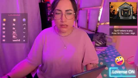 Snapshot of _briigite chatting on 11-21-25, 01:37 Angie Independent model online show from 11-21-25, 01:37