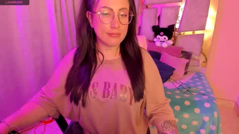 Snapshot of _briigite chatting on 02-20-26, 04:53 Angie Independent model online show from 02-20-26, 04:53