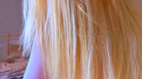 Stella online show from 10-08-25, 06:55