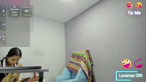  candy jade  online show from 11-15-25, 11:18