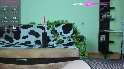 _candym1lky_ online show from 09-10-25, 06:46