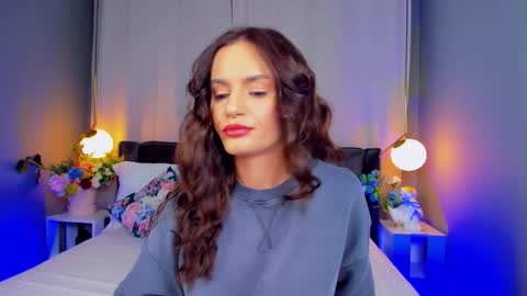 _carlawhite_ online show from 10-15-25, 03:39