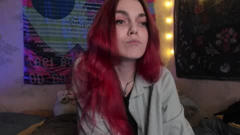 Snapshot of _caroline_coy chatting on 12-28-24, 02:53 Caroline online show from 12-28-24, 02:53