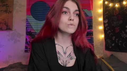 Snapshot of _caroline_coy chatting on 01-16-25, 03:13 Caroline online show from 01-16-25, 03:13