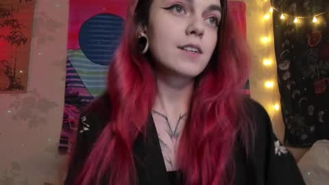 Snapshot of _caroline_coy chatting on 02-14-25, 05:36 Caroline online show from 02-14-25, 05:36