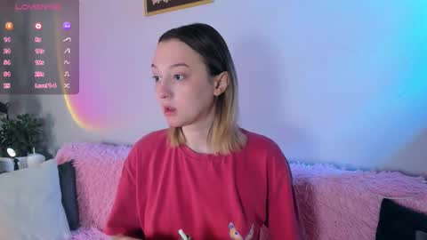 Christina Chris online show from 11-09-25, 06:44