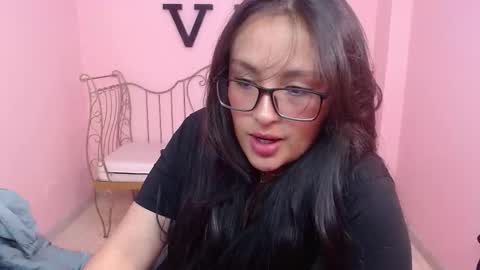 Snapshot of _celesste_x chatting on 03-18-26, 01:58 PVT 12TK 08AM - 2PM COLOMBIA online show from 03-18-26, 01:58