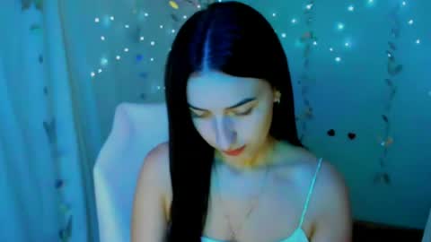 Snapshot of _chanel_foryou_ chatting on 07-15-26, 11:37 Chanel online show from 07-15-26, 11:37