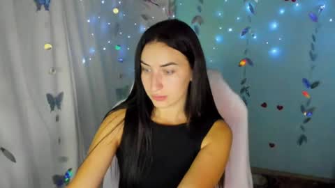Snapshot of _chanel_foryou_ chatting on 08-03-26, 12:21 Chanel online show from 08-03-26, 12:21
