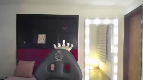 _charlotte_collins_ online show from 09-20-25, 04:30