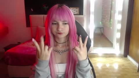 _charlotte_collins_ online show from 05-13-26, 03:31
