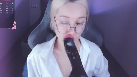 Angelina online show from 01-24-25, 04:06