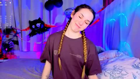 Cindy . online show from 10-31-25, 08:54