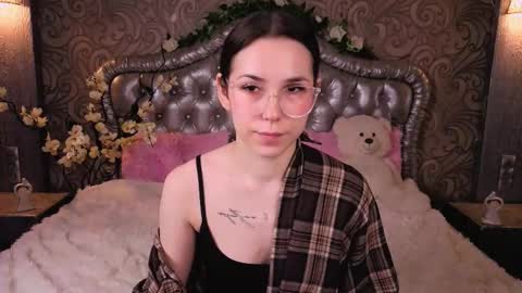 Snapshot of _cindy_lou_ chatting on 02-17-26, 05:26 Cindy . online show from 02-17-26, 05:26