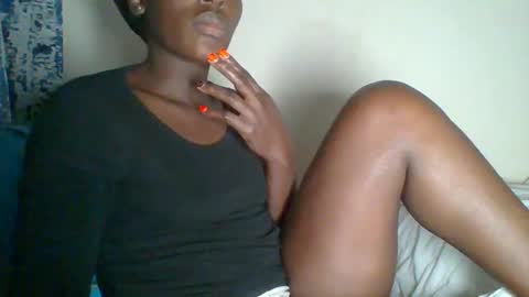 Snapshot of _clara01 chatting on 01-18-25, 11:43 clara online show from 01-18-25, 11:43