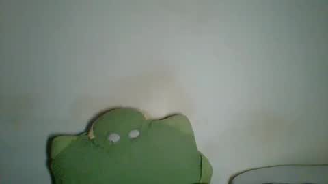 Snapshot of _clara01 chatting on 02-28-25, 04:32 clara online show from 02-28-25, 04:32