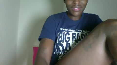 clara online show from 04-10-26, 09:36