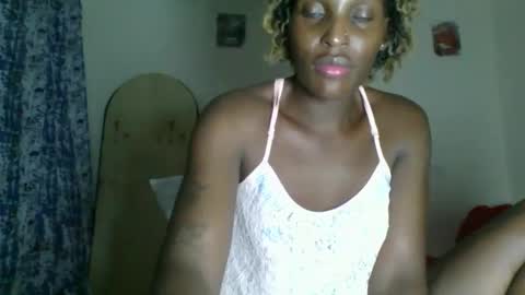 clara online show from 05-24-26, 11:37