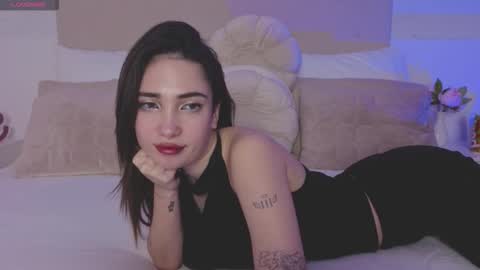 _cotton_candyy online show from 11-17-25, 04:46