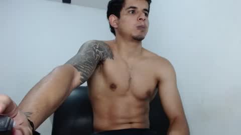Snapshot of _crissgex_ chatting on 07-28-26, 12:51 crissgex online show from 07-28-26, 12:51
