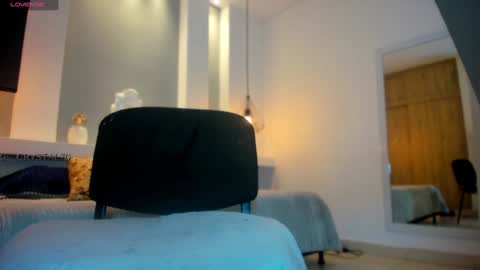 Snapshot of _crystal_a7 chatting on 12-14-24, 09:35 420 BI Bj Queen online show from 12-14-24, 09:35