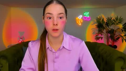 Erika online show from 11-28-25, 09:12