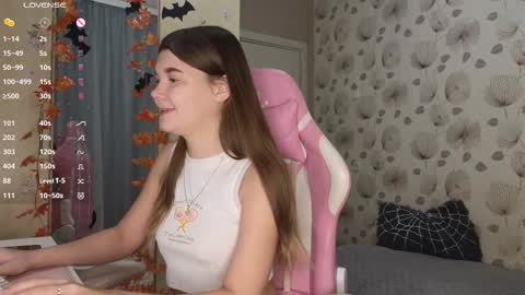 _cute_ice online show from 10-22-25, 04:35