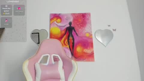 _cute_isabella_ online show from 11-08-25, 10:41