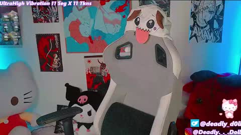 Snapshot of _deadly_doll chatting on 01-17-25, 10:56 online show from 01-17-25, 10:56