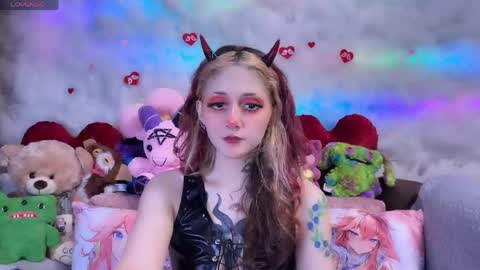 Snapshot of _devilbaby chatting on 04-24-26, 06:32 Kate online show from 04-24-26, 06:32