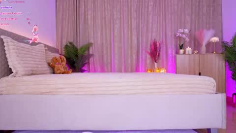 Just Dia online show from 01-12-26, 07:19