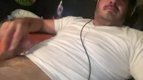 Snapshot of _direwolf_ chatting on 05-18-26, 12:07 _direwolf_ online show from 05-18-26, 12:07