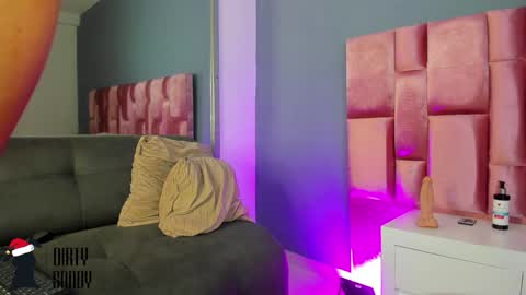 Snapshot of _dirty_sandy_ chatting on 01-04-25, 12:27 SANDY online show from 01-04-25, 12:27