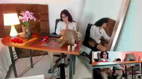 Snapshot of _dirty_sandy_ chatting on 09-12-25, 10:10 SANDY online show from 09-12-25, 10:10