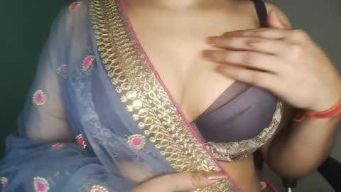 _dreamgirl_0 online show from 06-07-26, 11:47