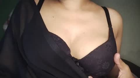 _dreamgirl_0 online show from 06-27-26, 10:20
