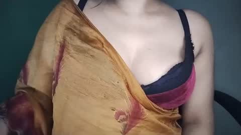 _dreamgirl_0 online show from 06-28-26, 03:51