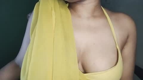 _dreamgirl_0 online show from 07-04-26, 10:54